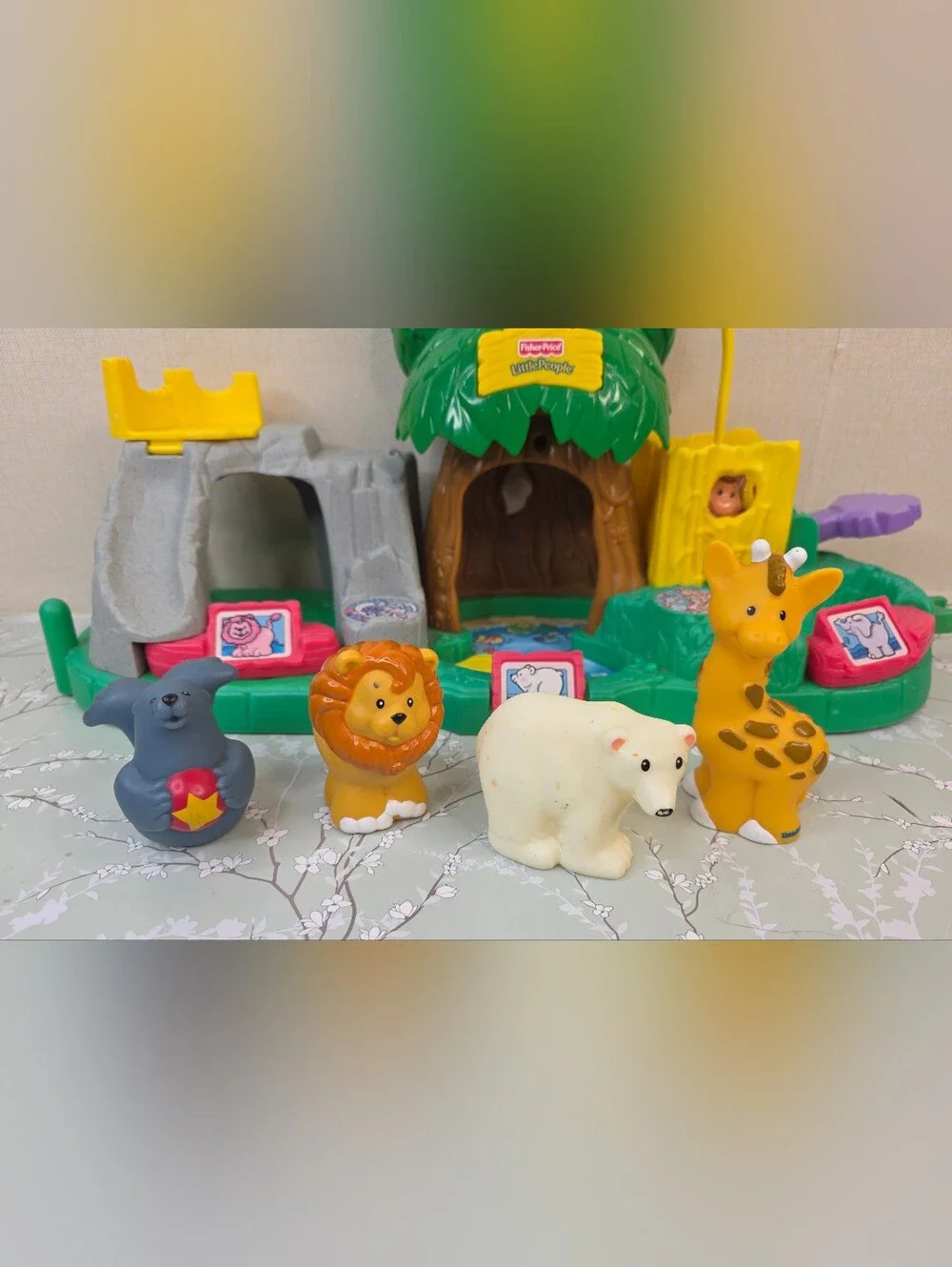 Fisher-Price Little People Animal Zoo